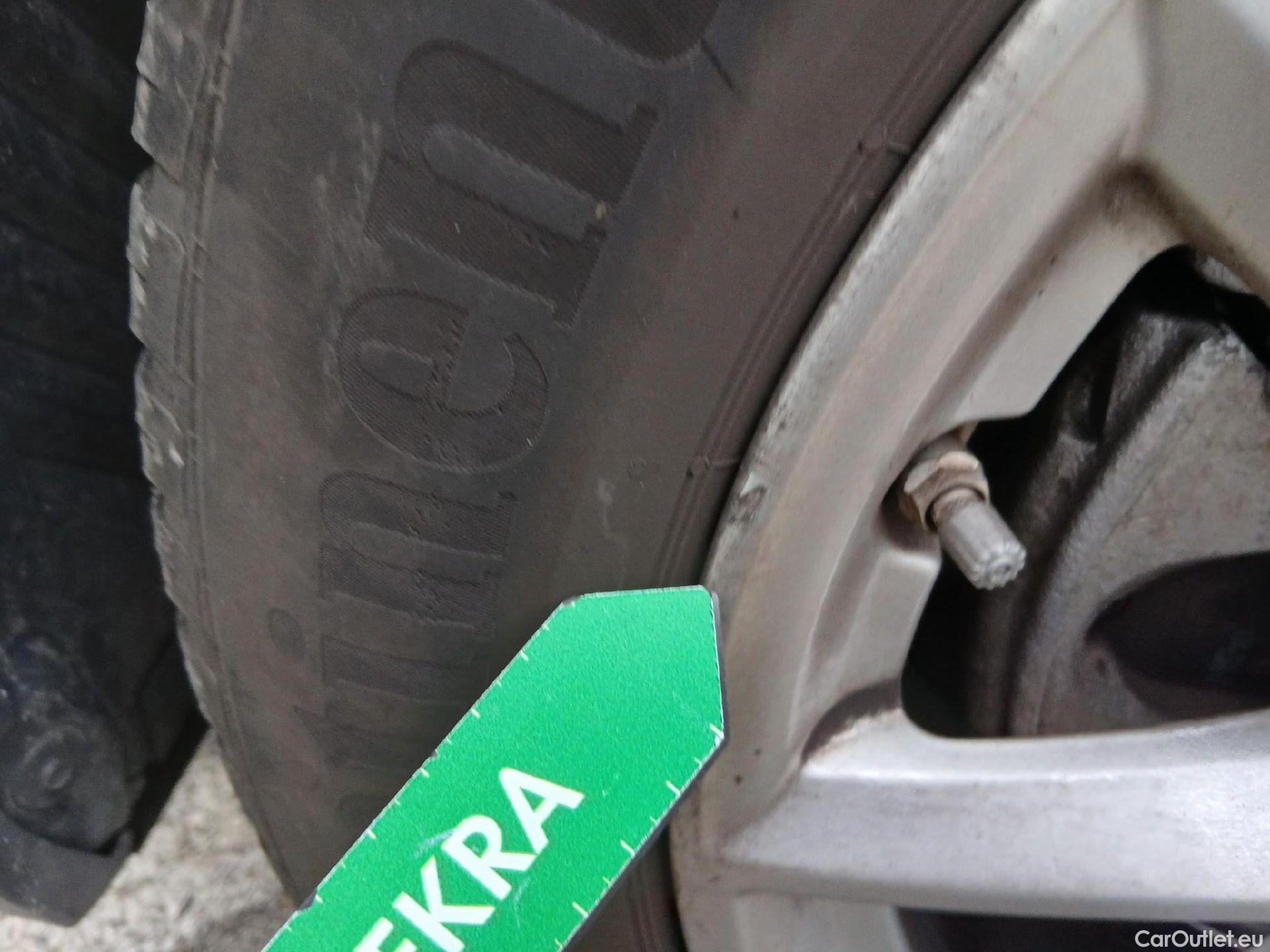  Bmw  X2 BMW  / 2017 / 5P / todoterreno sDrive18i (AC) #11