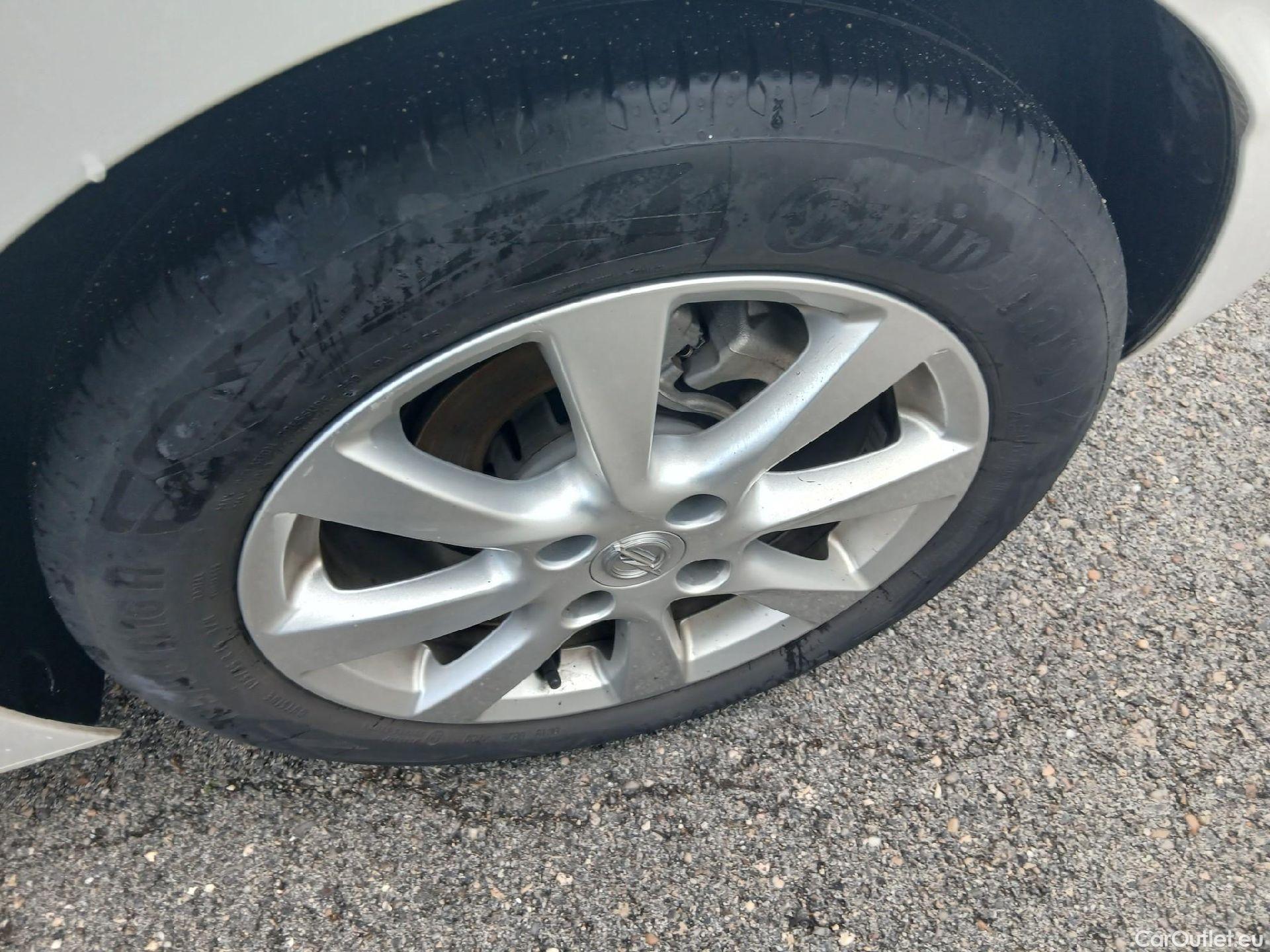  Opel  Corsa OPEL  / 2019 / 5P / berlina con portón 1.2T XHL 74kW (100CV) Edition #9