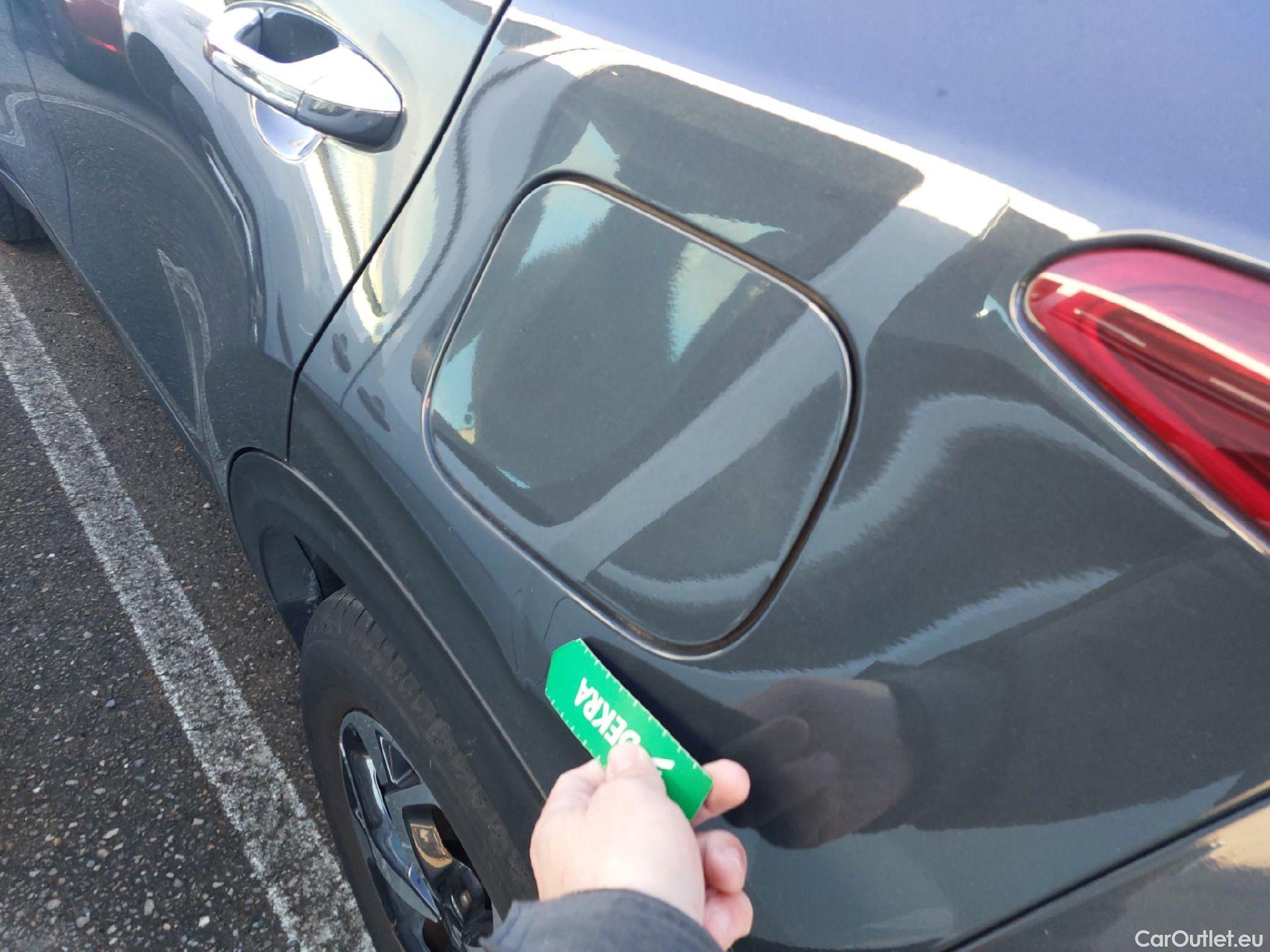  KIA  Sportage KIA  1.6 MHEV Drive 100kW(136CV) 4x2(Crist Tintados)(CX) #14