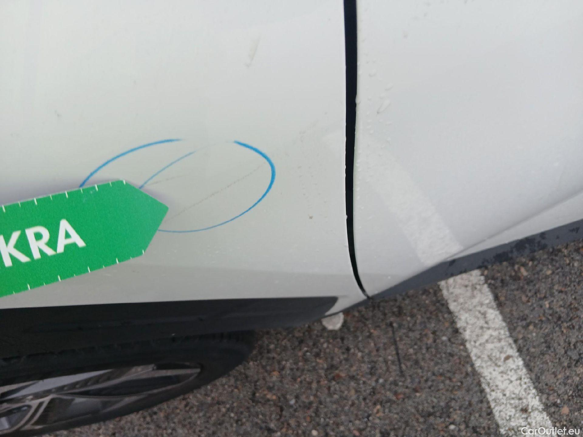  Hyundai  Tucson HYUNDAI  / 2020 / 5P / todoterreno 1.6 TGDI 169kW HEV Tecno Auto 2C #13