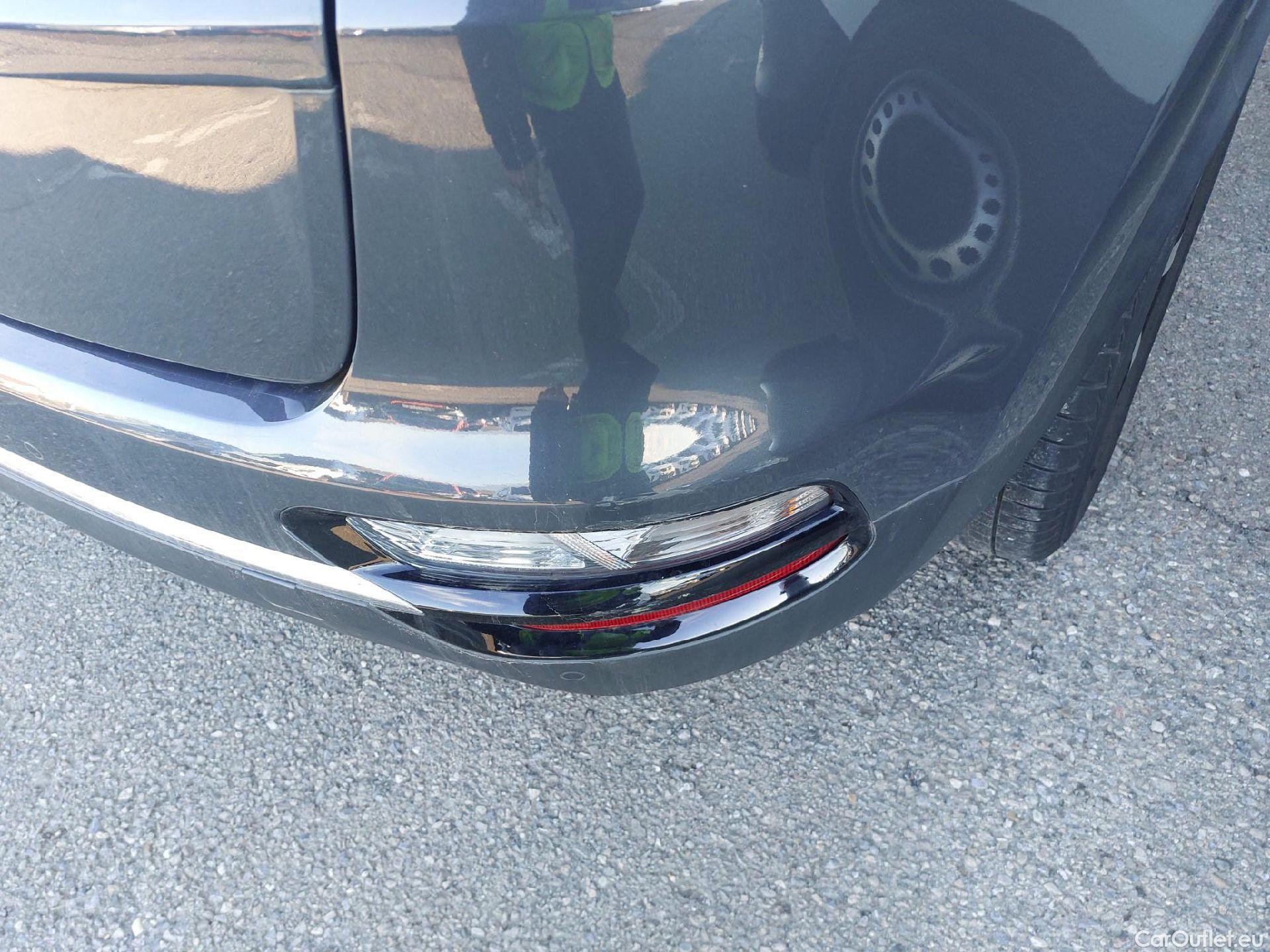  KIA  Sportage KIA  1.6 MHEV Drive 100kW(136CV) 4x2(Crist Tintados)(CX) #20