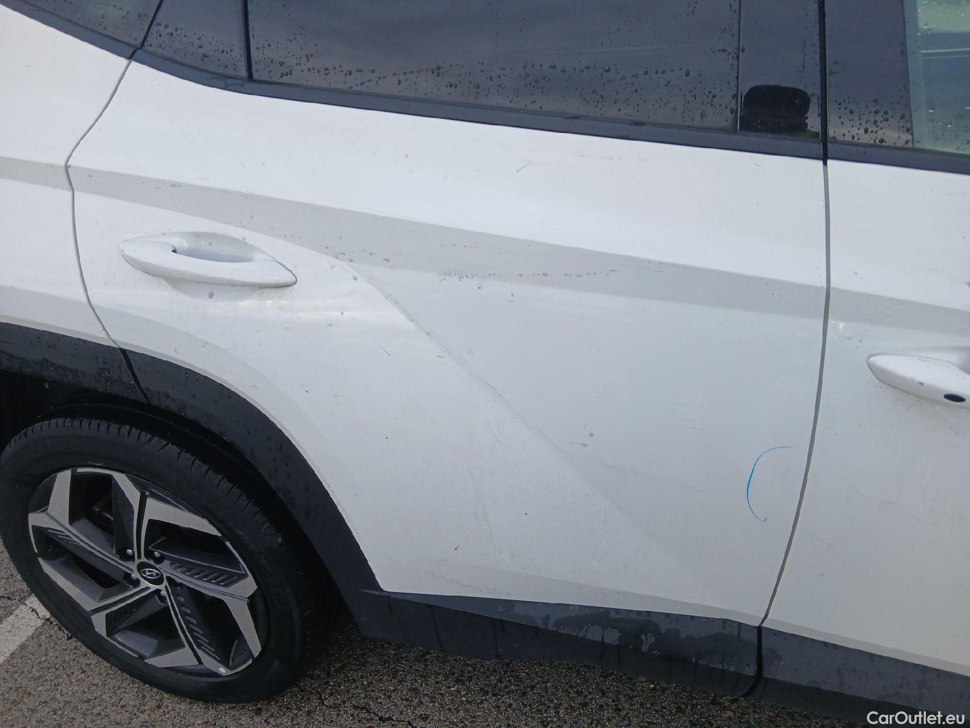  Hyundai  Tucson HYUNDAI  / 2020 / 5P / todoterreno 1.6 TGDI 169kW HEV Tecno Auto 2C #23