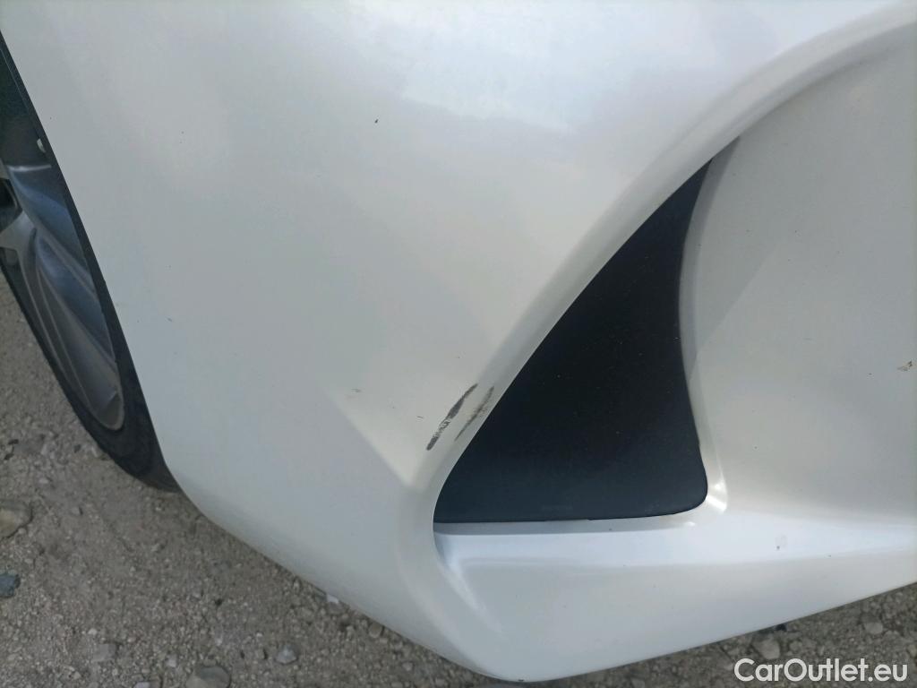  Lexus  IS LEXUS  / 2016 / 4P / sedán 2.5 300h Executive #6