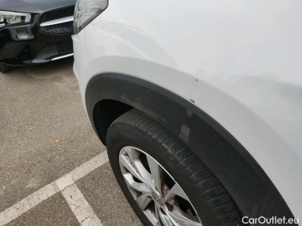  Hyundai  Tucson HYUNDAI  / 2018 / 5P / todoterreno 1.6 CRDI 85kW (116CV) 48V SLE 4X2(SP)(SL) #39