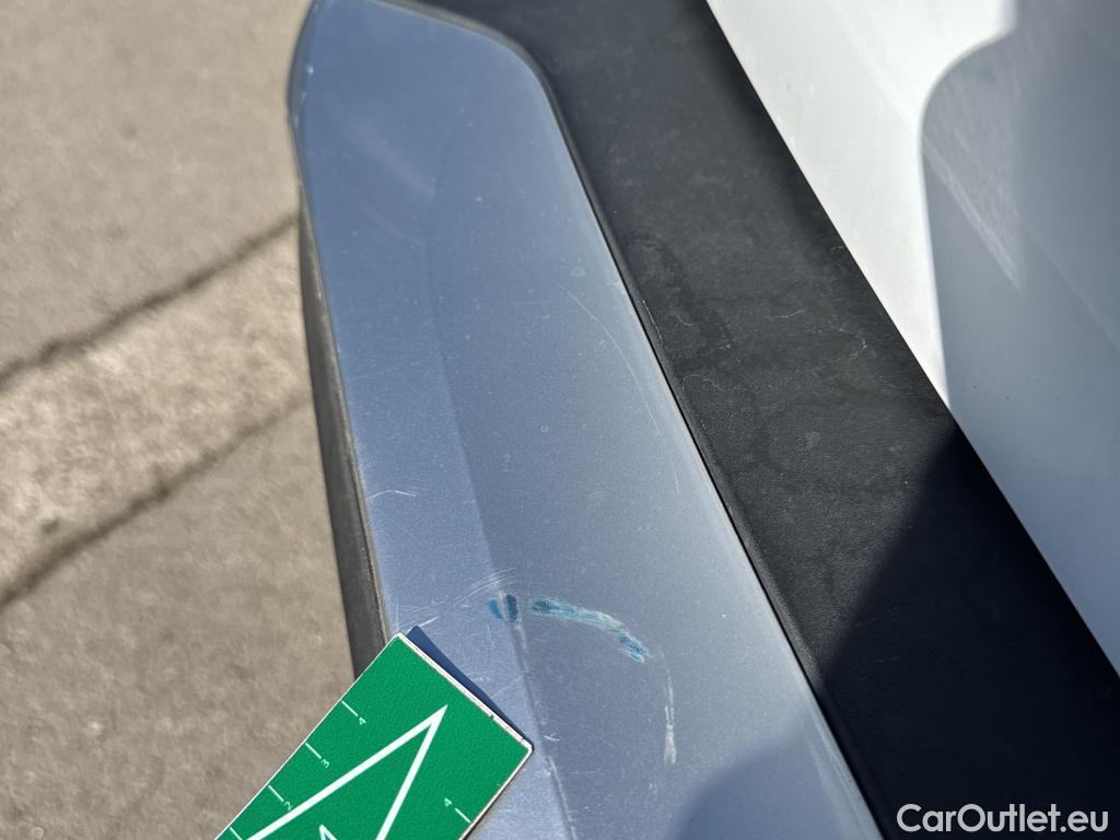  Peugeot  2008 PEUGEOT  / 2019 / 5P / todoterreno Allure BlueHDI 81kW (110CV) #26