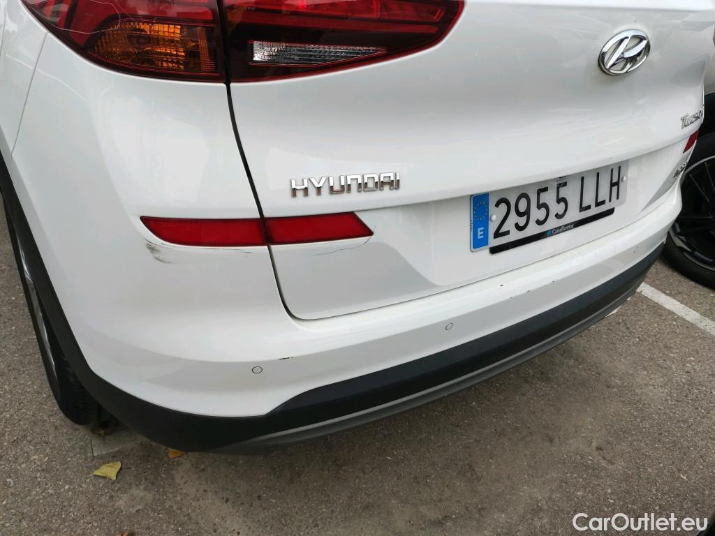  Hyundai  Tucson HYUNDAI  / 2018 / 5P / todoterreno 1.6 CRDI 85kW (116CV) 48V SLE 4X2(SP)(SL) #33