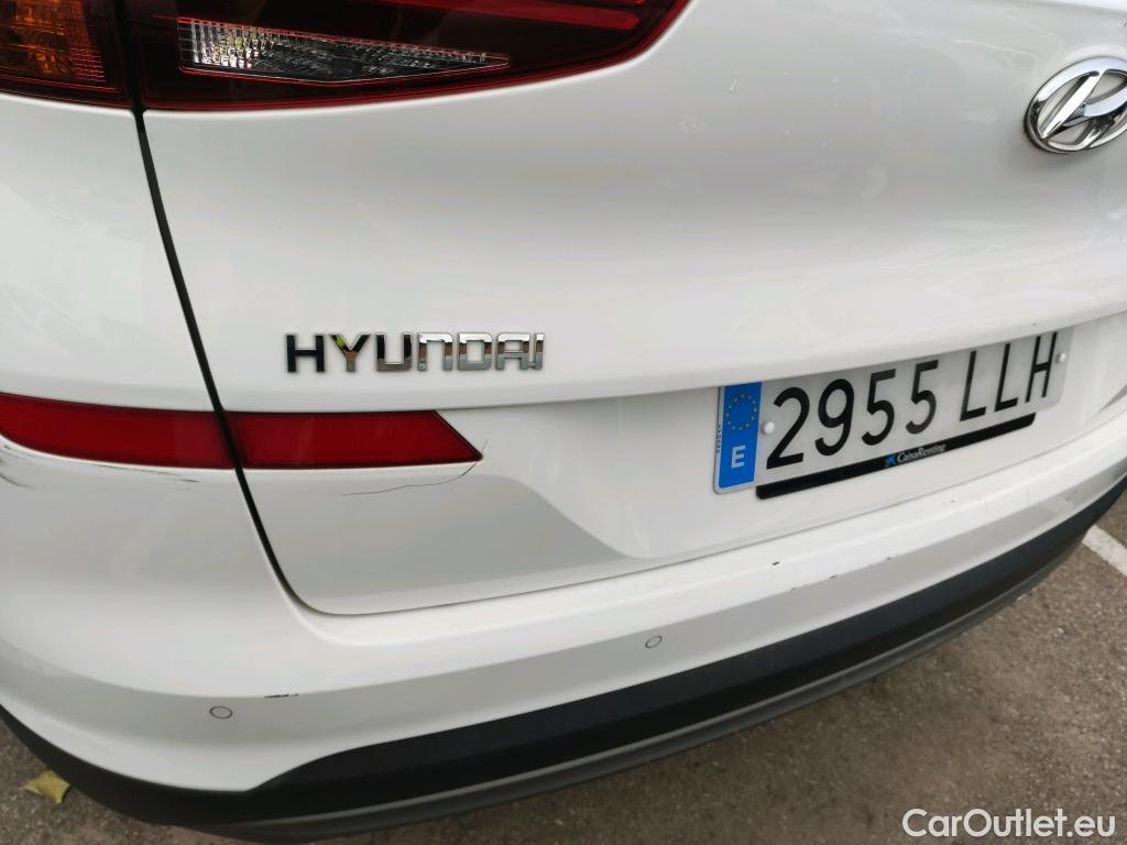  Hyundai  Tucson HYUNDAI  / 2018 / 5P / todoterreno 1.6 CRDI 85kW (116CV) 48V SLE 4X2(SP)(SL) #7