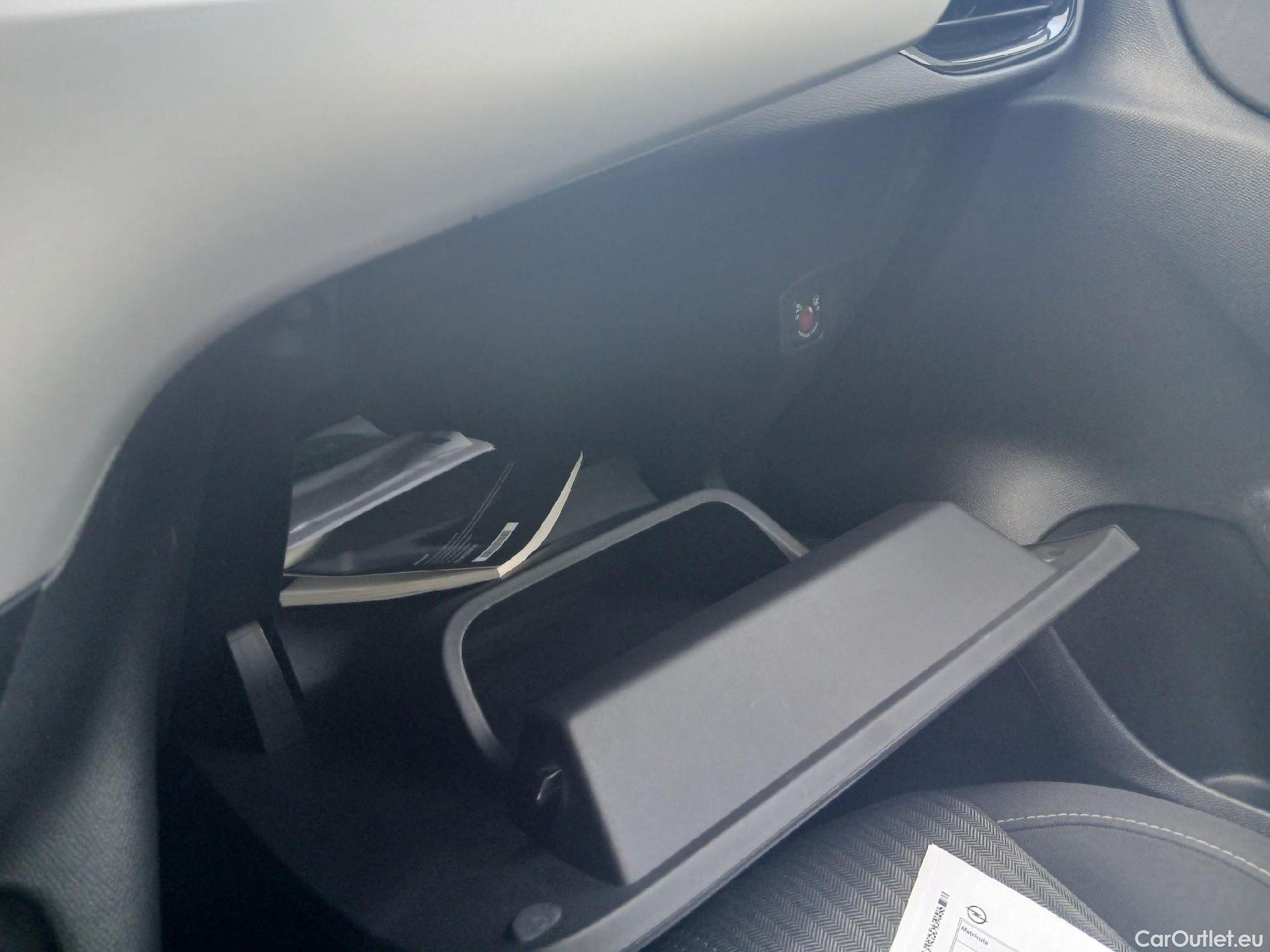  Opel  Corsa OPEL  / 2019 / 5P / berlina con portón 1.2T XHL 74kW (100CV) Edition #1