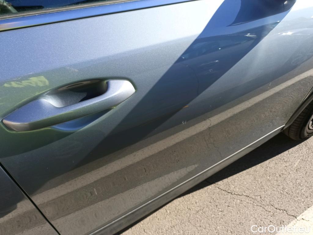  KIA  XCeed KIA  / 2019 / 5P / todoterreno 1.0 T-GDi Drive 88kW (120CV) #3