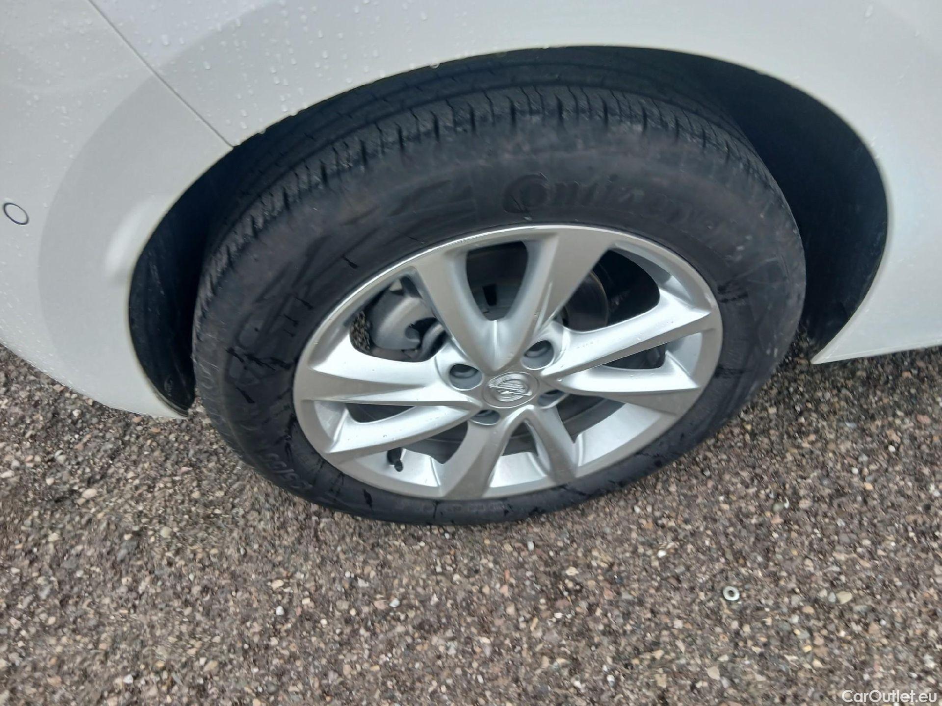  Opel  Corsa OPEL  1.2T XHL 74kW (100CV) Elegance #16