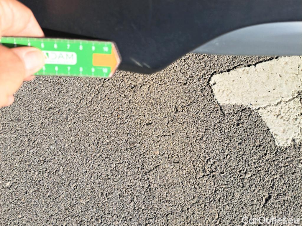  KIA  Niro KIA  / 2019 / 5P / crossover 1.6 GDi HEV 104kW (141CV) Drive #35