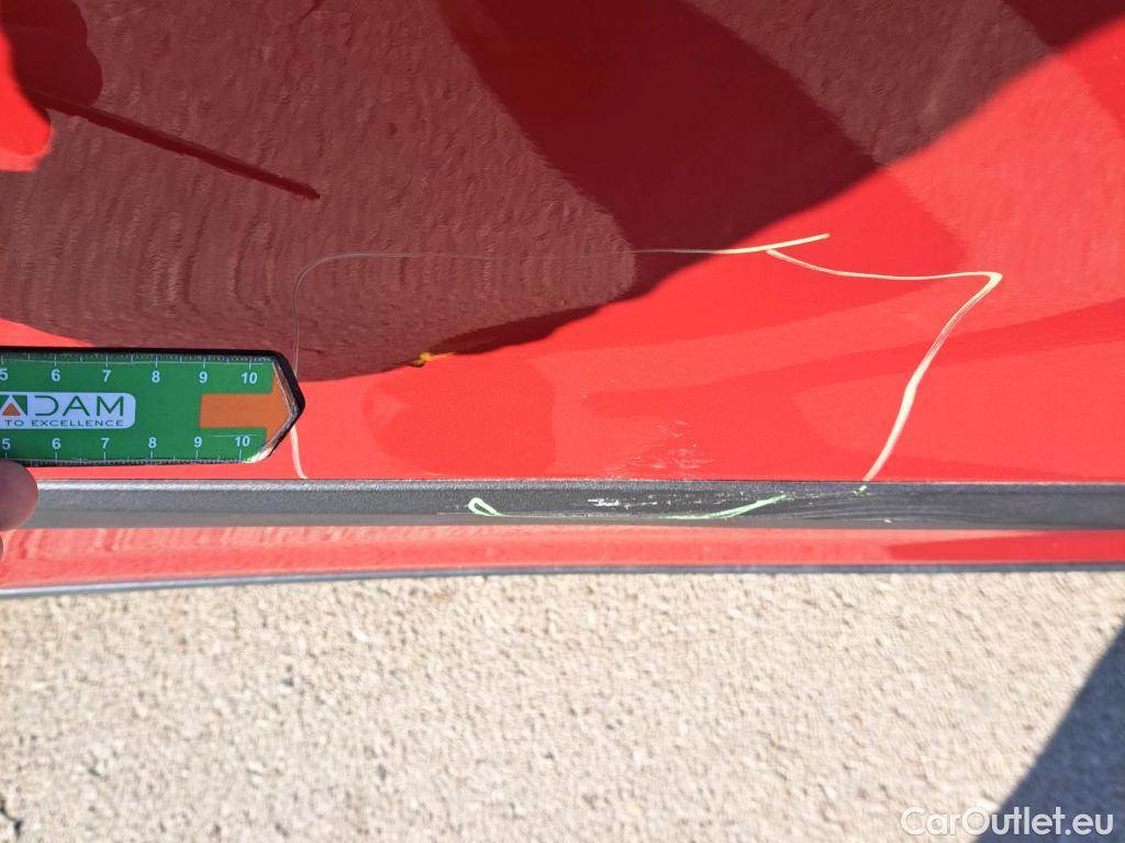  KIA  Niro KIA  / 2019 / 5P / crossover 1.6 GDi HEV 104kW (141CV) Drive #2