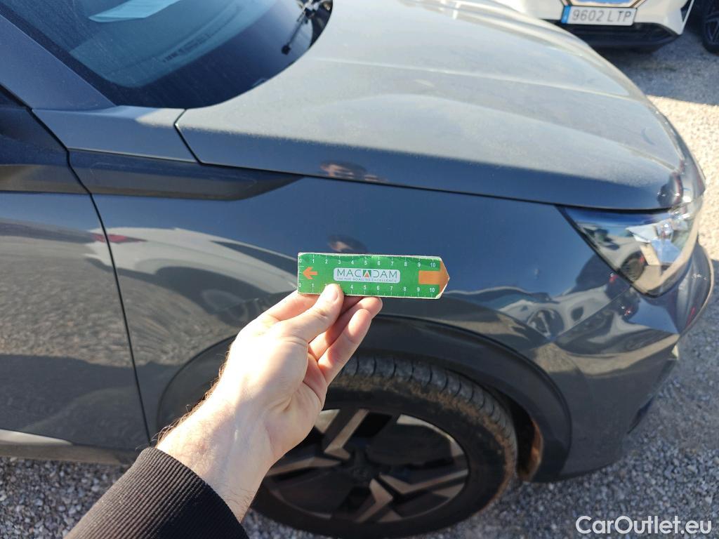  Peugeot  2008 PEUGEOT  / 2023 / 5P / todoterreno Style Gasolina 100 S&S 6 Vel. MAN(SP) #7