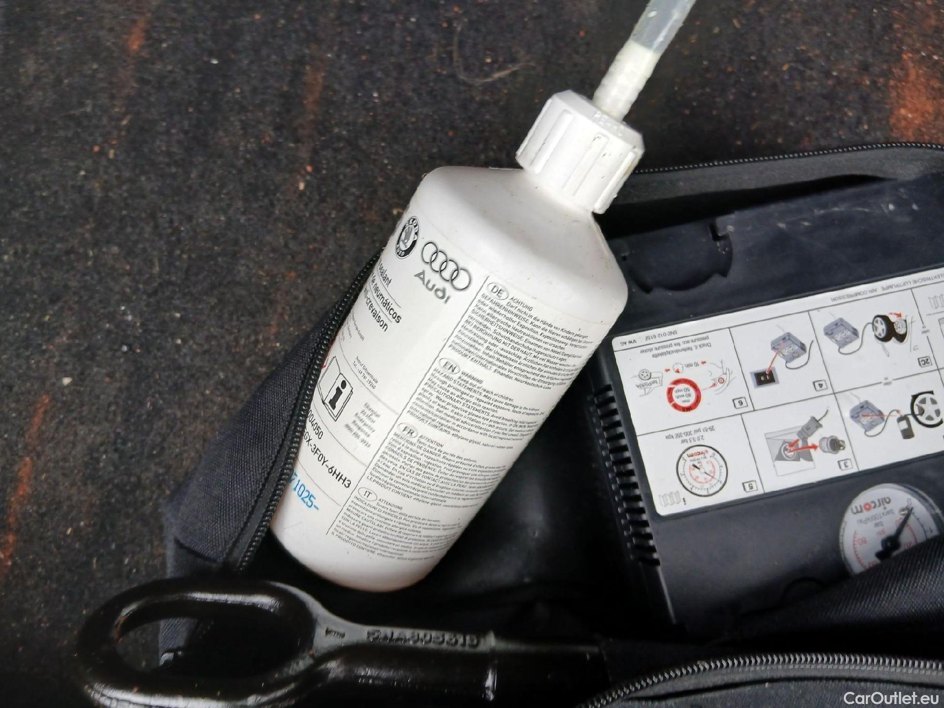  Volkswagen  Golf  VOLKSWAGEN / 2020 / 5P / berlina con portón 2.0 TDI 85kW (115CV) #2