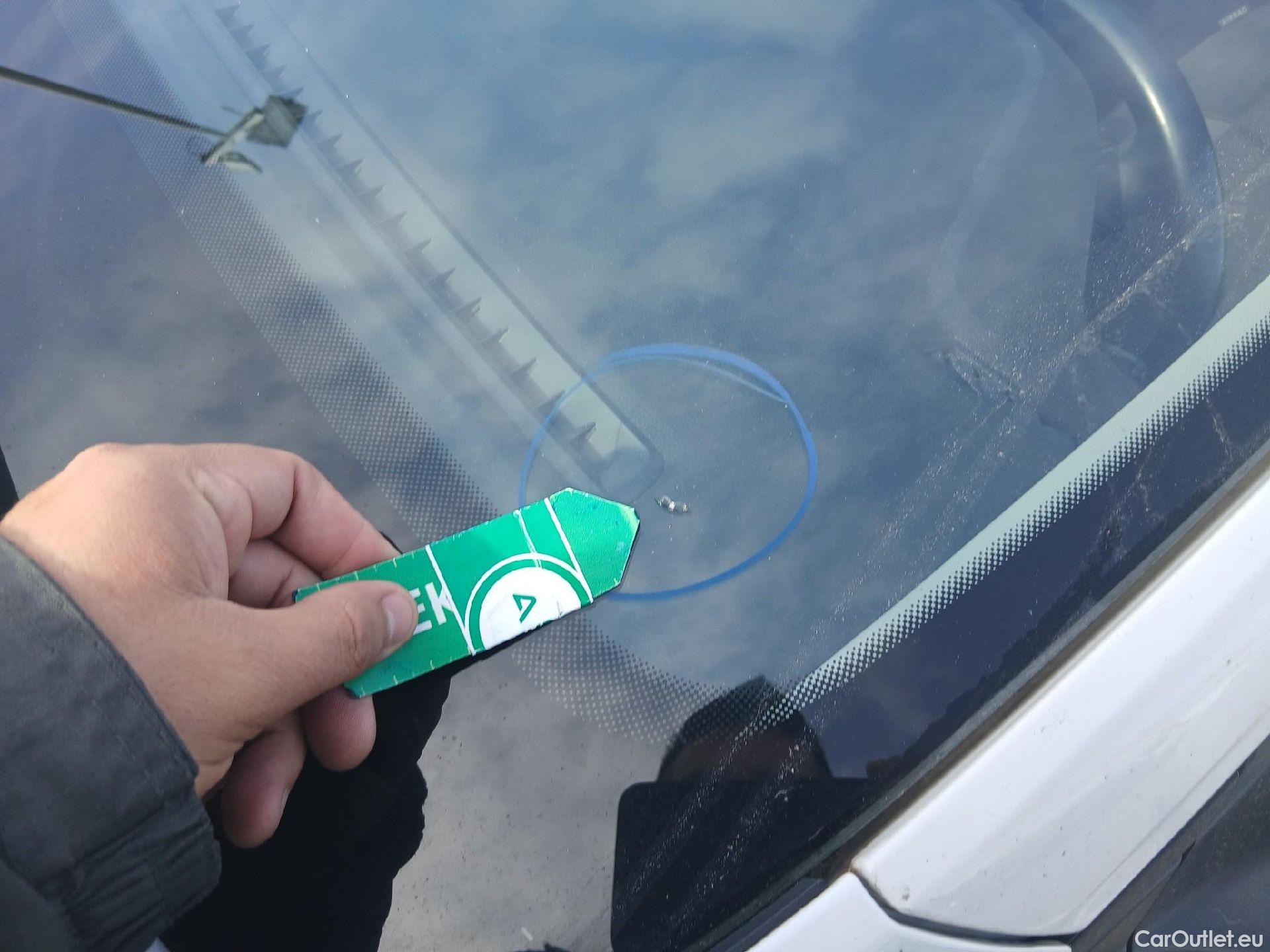  Volkswagen  Polo VOLKSWAGEN  / 2021 / 5P / berlina con portón Life 1.0 TSI 70kW (95CV) #9