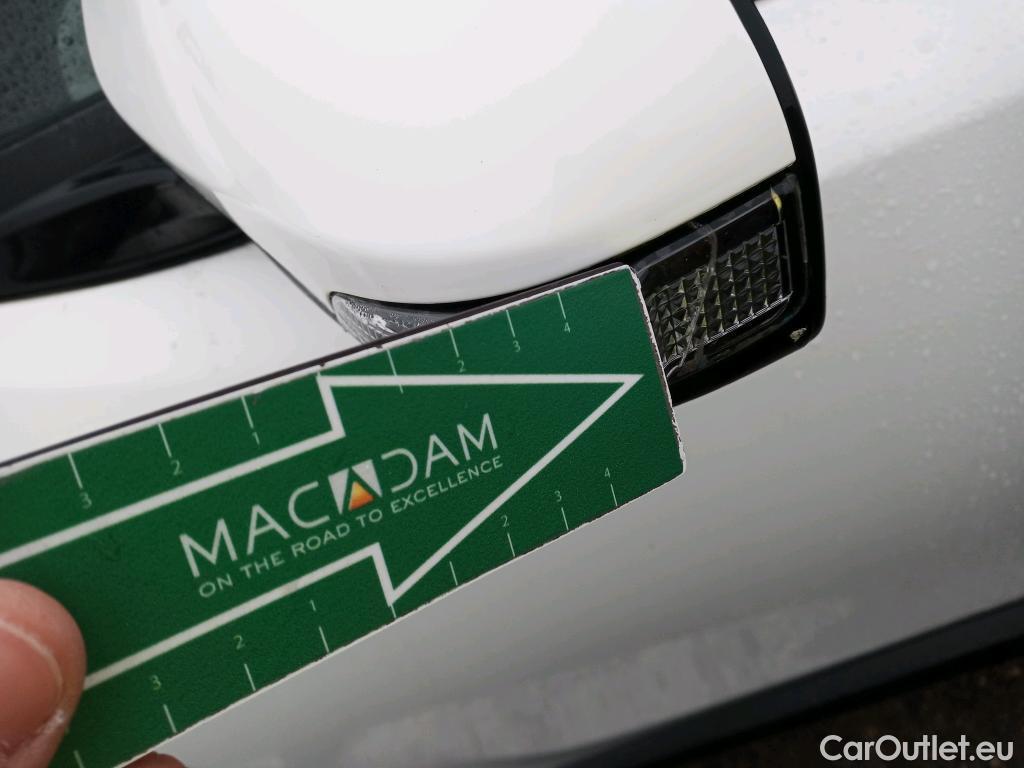  Toyota  C-HR TOYOTA  / 2019 / 5P / todoterreno 1.8 125H Active #10