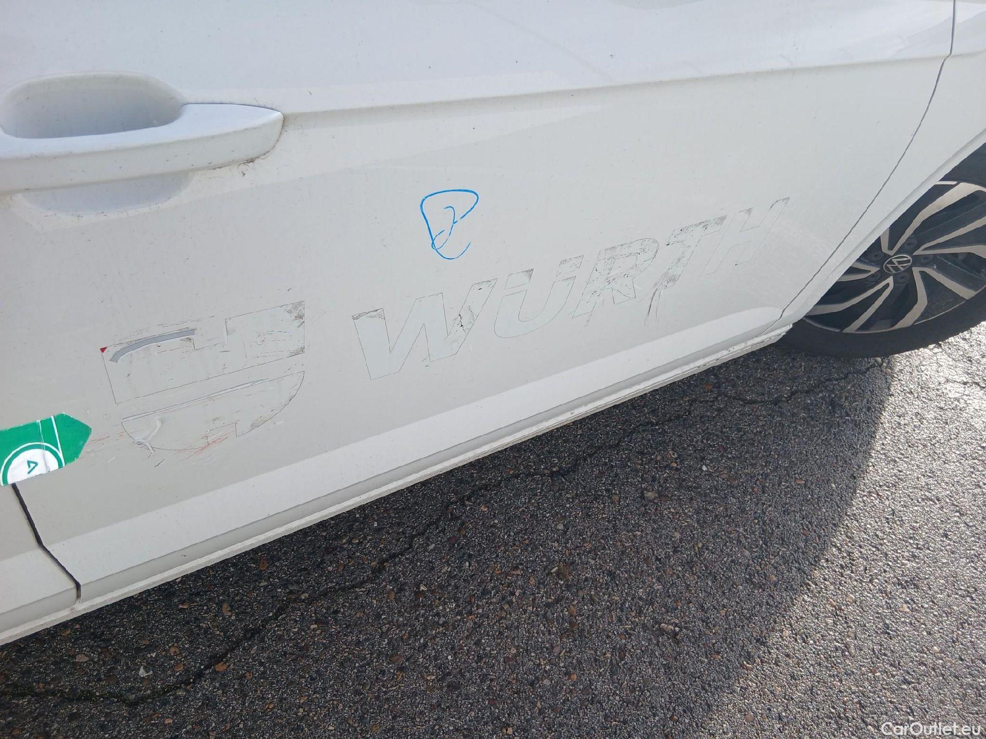  Volkswagen  Polo VOLKSWAGEN  / 2021 / 5P / berlina con portón Life 1.0 TSI 70kW (95CV) #24