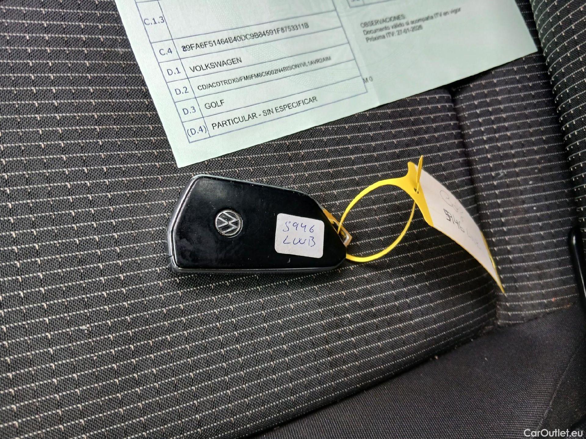  Volkswagen  Golf  VOLKSWAGEN / 2020 / 5P / berlina con portón 2.0 TDI 85kW (115CV) #1