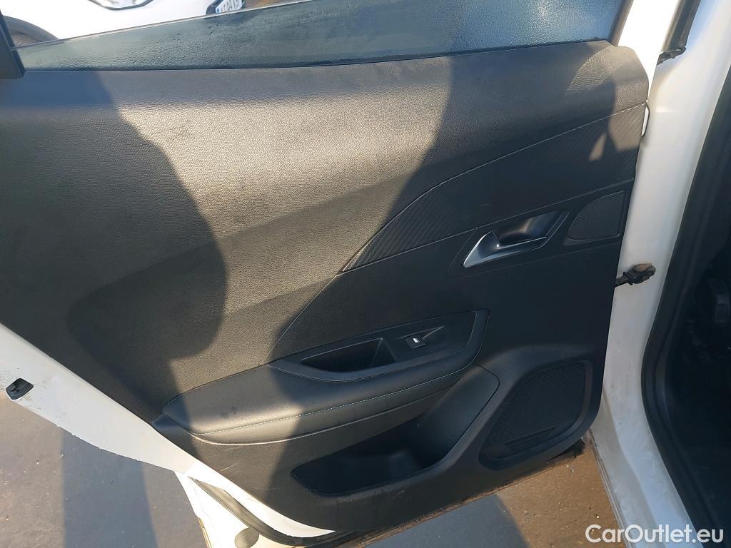  Peugeot  2008 PEUGEOT  / 2019 / 5P / todoterreno Allure BlueHDI 81kW (110CV) #12