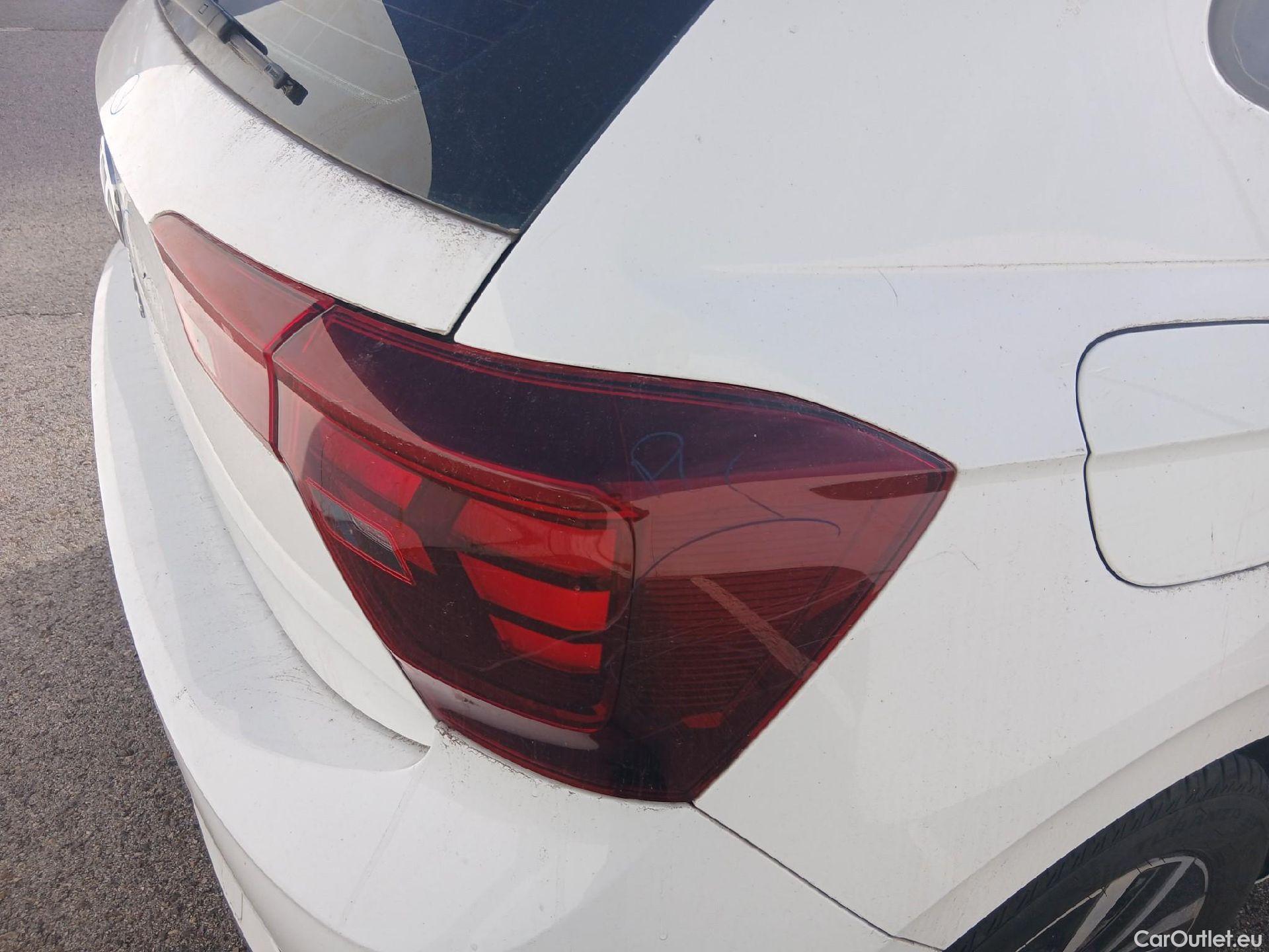  Volkswagen  Polo VOLKSWAGEN  / 2021 / 5P / berlina con portón Life 1.0 TSI 70kW (95CV) #21