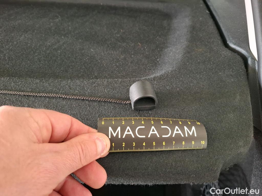  Bmw  Serie 1 BMW Série 1 / 2019 / 5P / Berline 116i Business Design #2