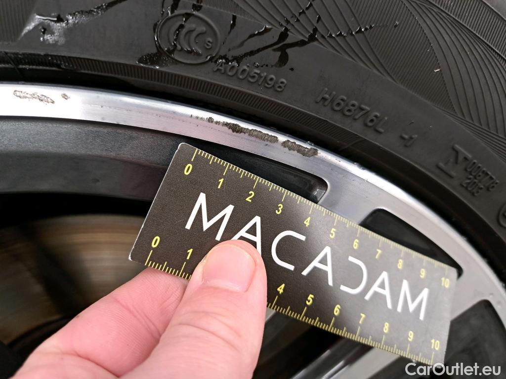  Bmw  Serie 1 BMW Série 1 / 2019 / 5P / Berline 116i DKG7 Business Design #43