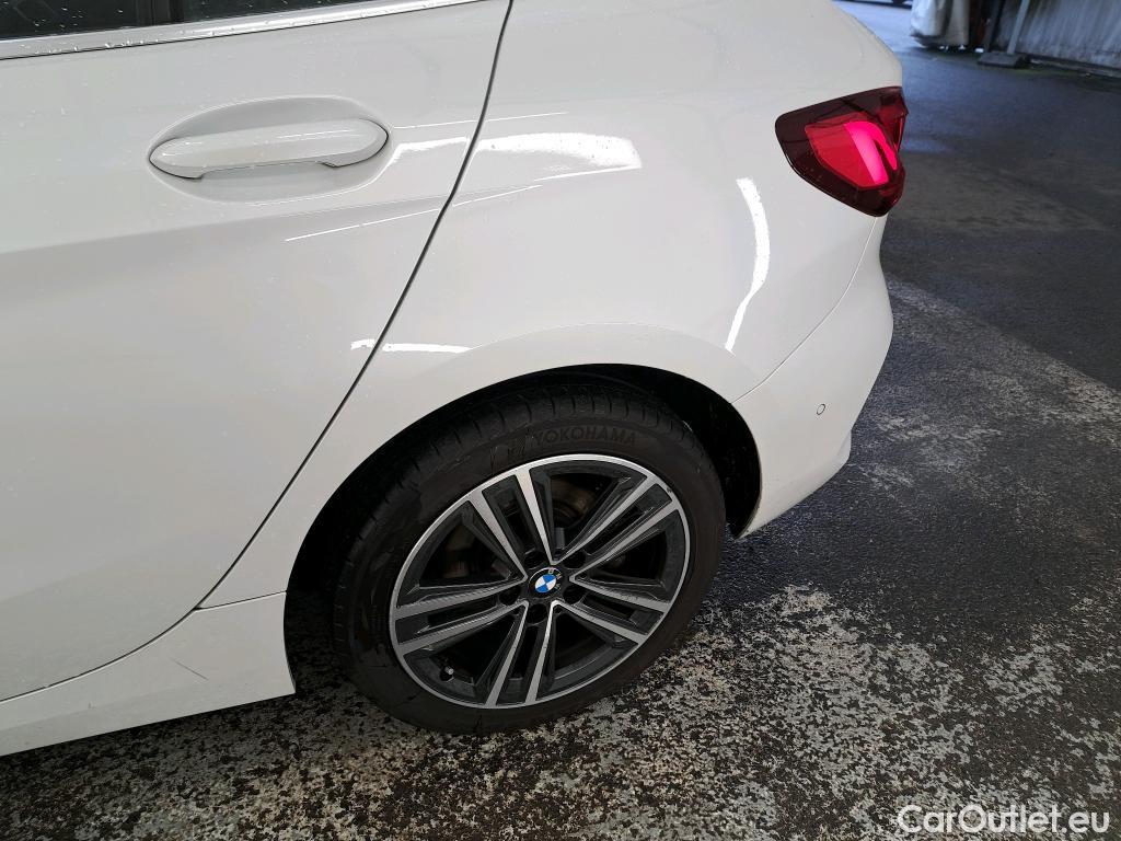  Bmw  Serie 1 BMW Série 1 / 2019 / 5P / Berline 116i DKG7 Business Design #26