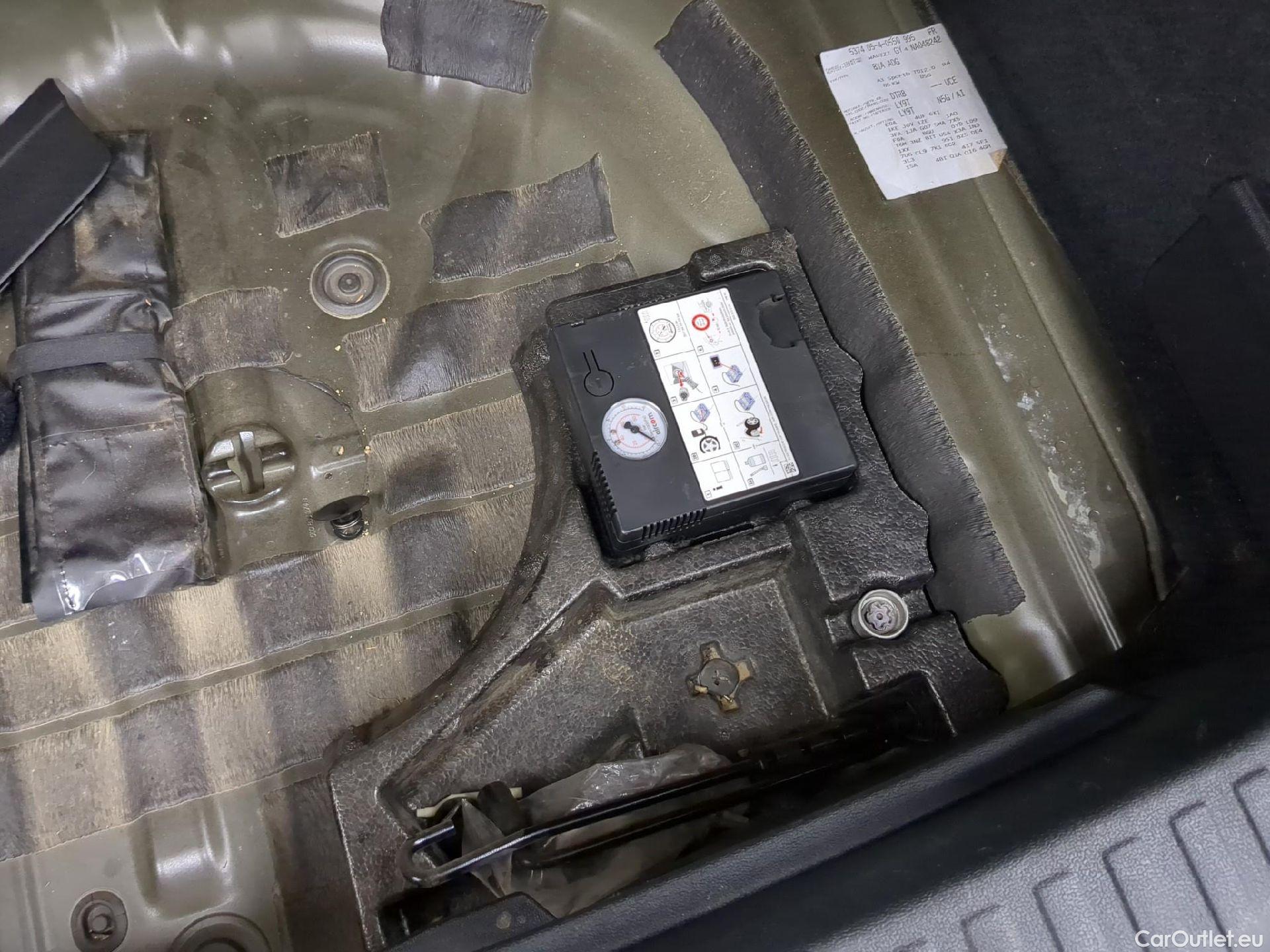  Audi  A3  Sportback 30 TDI Business Line 2.0 TDI 115CV BVA7 E6d #1