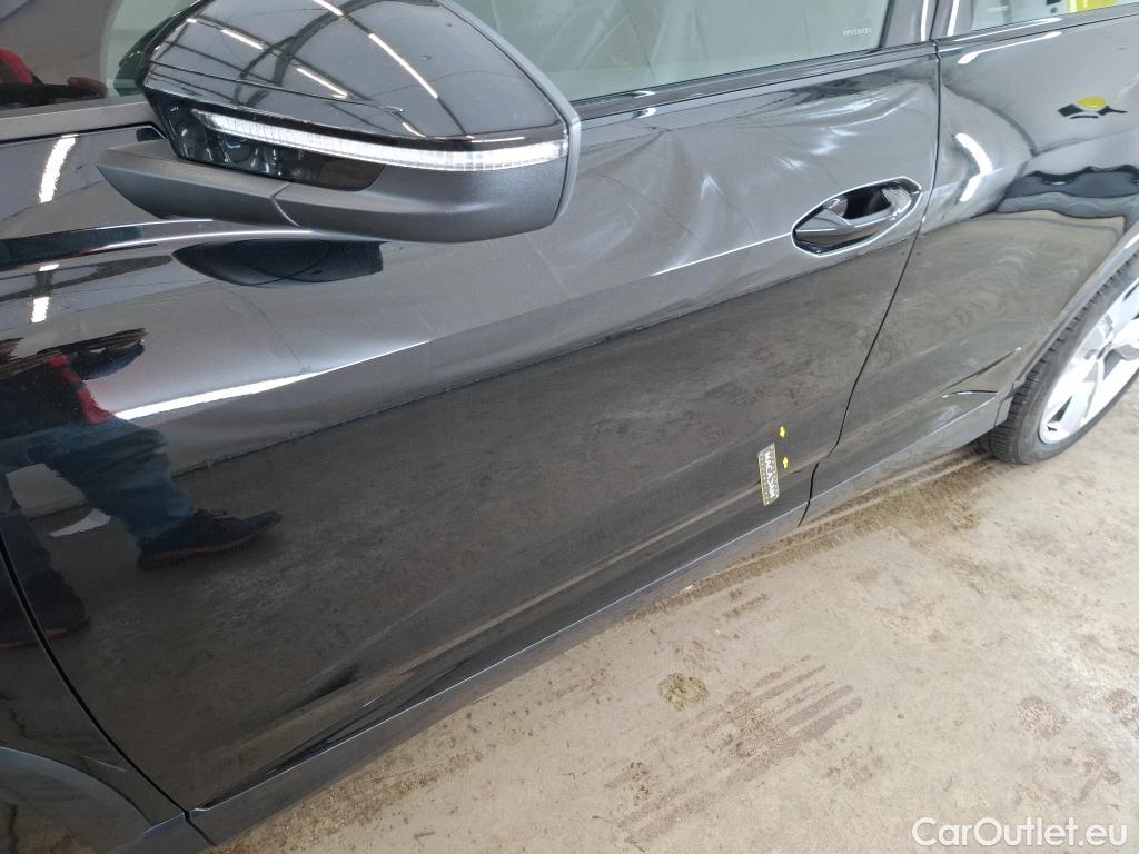  Audi  Q4 E-Tron  Sportback 45 e-tron S line quattro 82kWh BVA #16