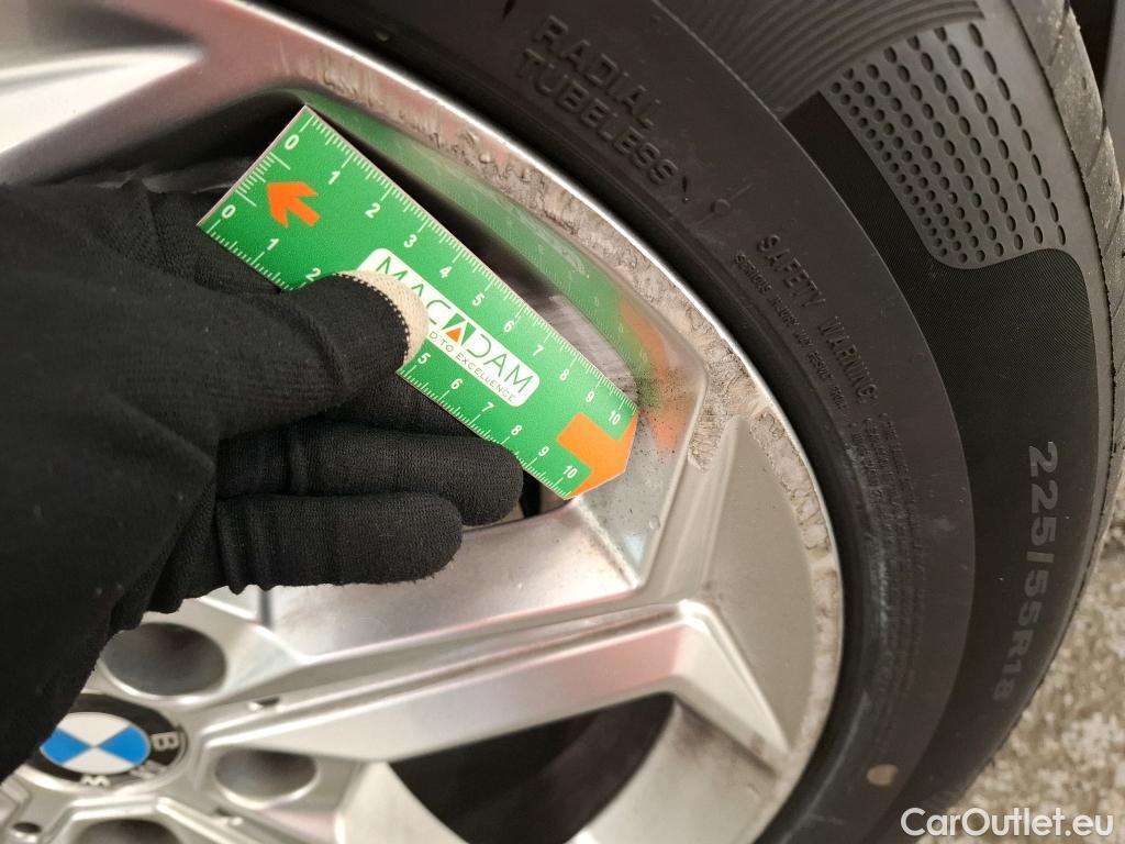  Bmw  X1 BMW  / 2022 / 5P / SUV sDrive18i Business Design DKG7 #3