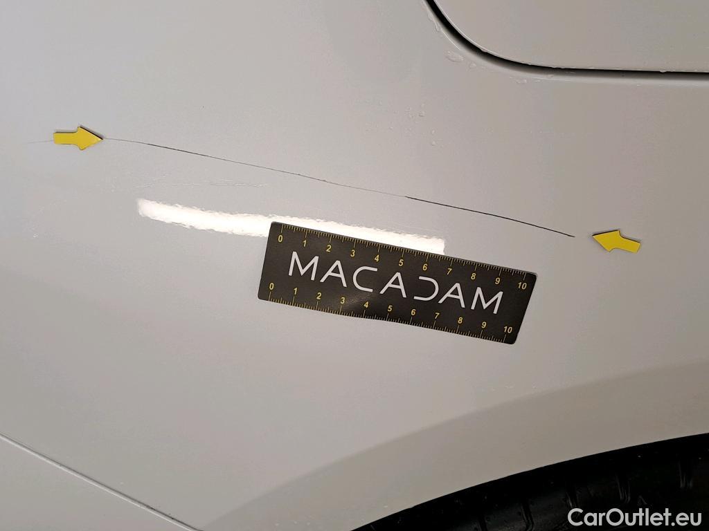  Bmw  Serie 1 BMW Série 1 / 2019 / 5P / Berline 116i DKG7 Business Design #7