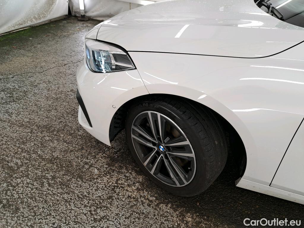  Bmw  Serie 1 BMW Série 1 / 2019 / 5P / Berline 116i DKG7 Business Design #31