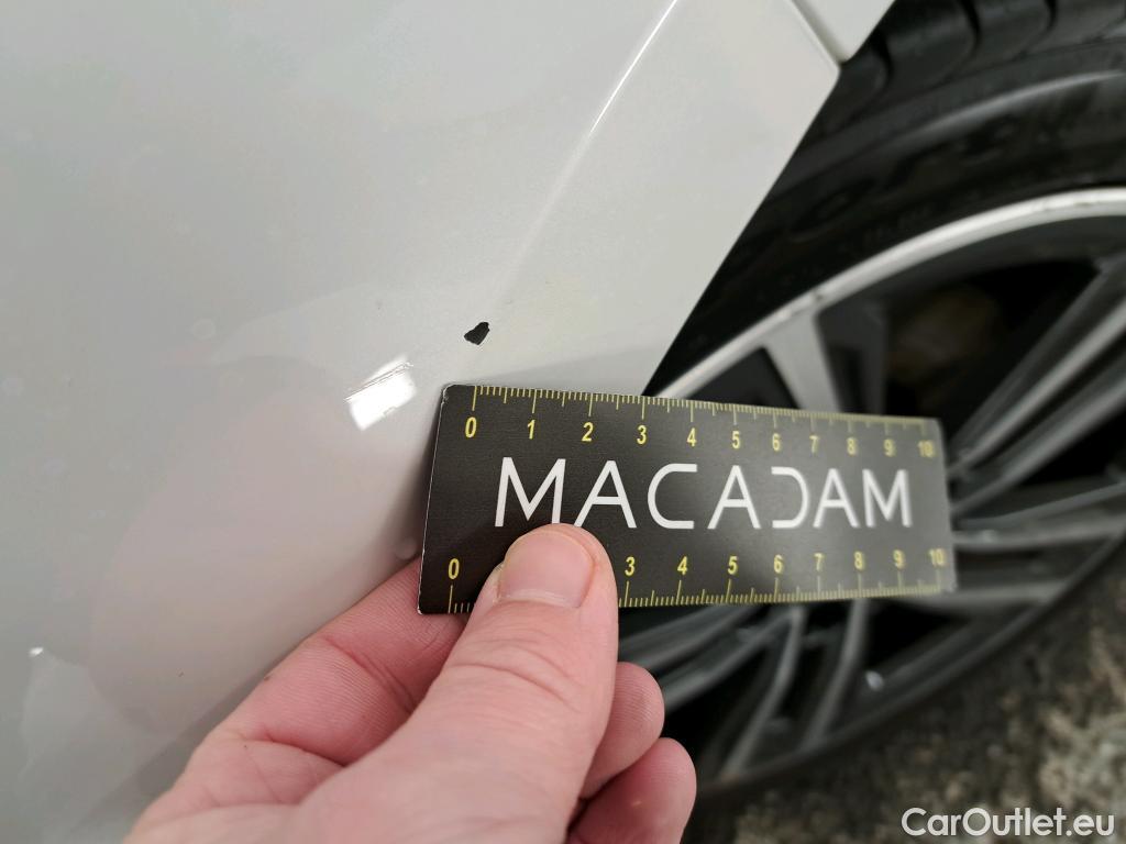  Bmw  Serie 1 BMW Série 1 / 2019 / 5P / Berline 116i DKG7 Business Design #5