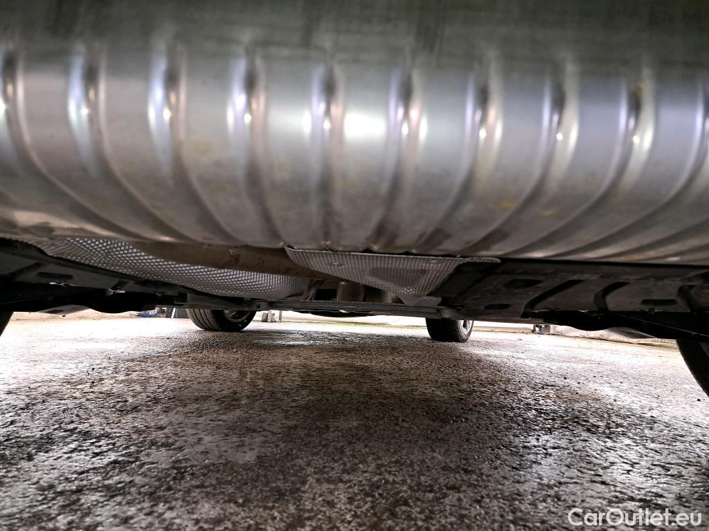  Bmw  Serie 1 BMW Série 1 / 2019 / 5P / Berline 116i DKG7 Business Design #23