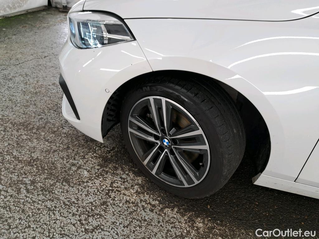  Bmw  Serie 1 BMW Série 1 / 2019 / 5P / Berline 116i DKG7 Business Design #41