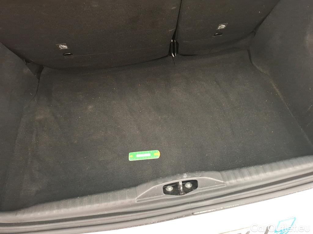  Citroen  C3 CITROEN  / 2020 / 5P / Berline PureTech 83 S&S BVM Feel Pack #7