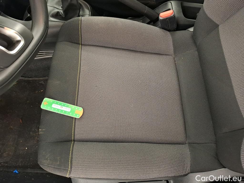  Citroen  C3 CITROEN  / 2020 / 5P / Berline PureTech 83 S&S BVM Feel Pack #24