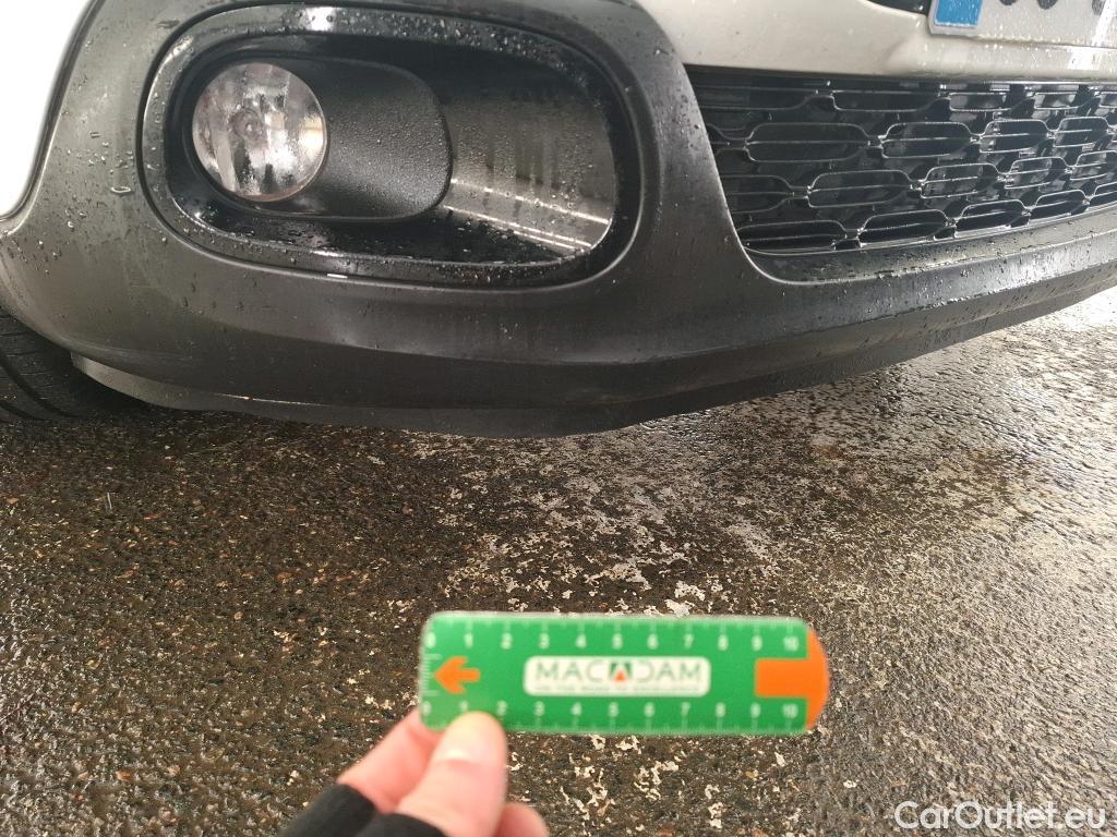  Citroen  C3 CITROEN  / 2020 / 5P / Berline PureTech 83 S&S BVM Feel Pack #2