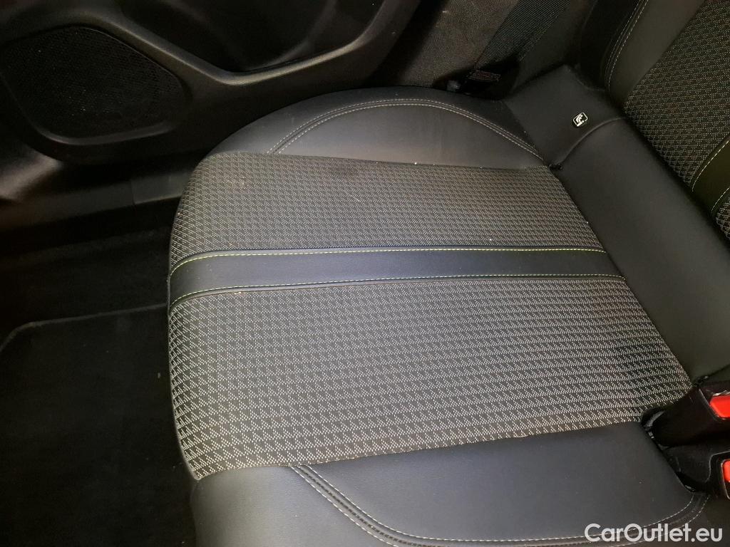  Peugeot  2008  GT 1.5 HDi 130CV BVA8 E6d #15