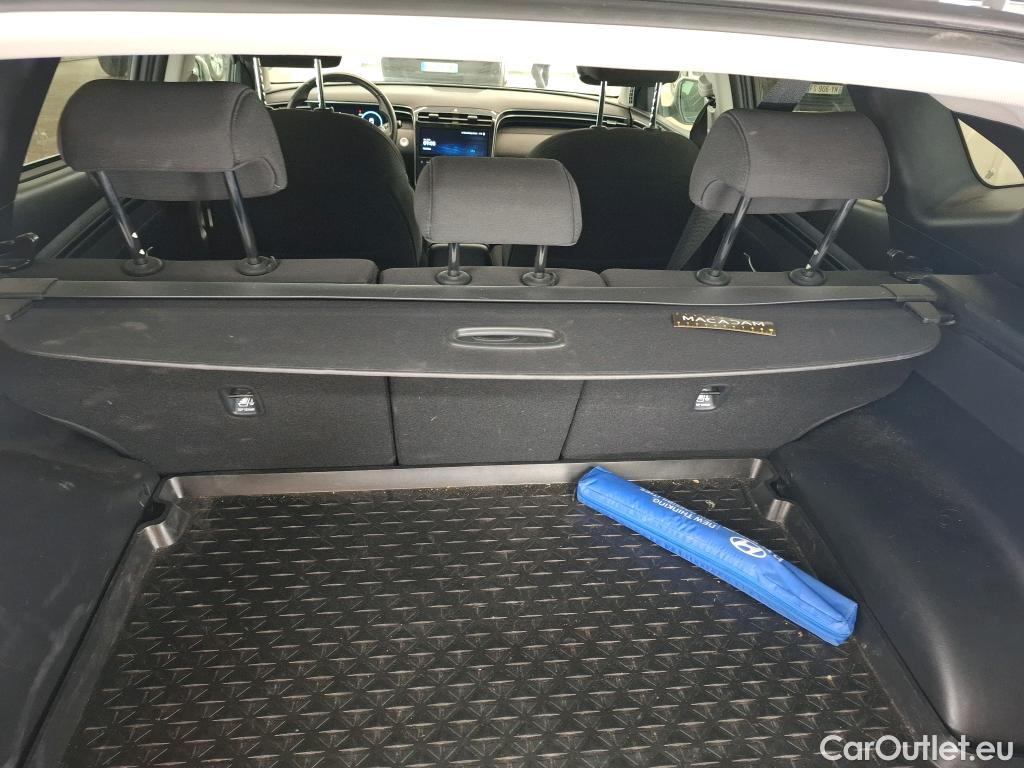  Hyundai  Tucson HYUNDAI  / 2020 / 5P / SUV 1.6 PHEV 265 HTRAC CREATIVE 4WD AUTO #28