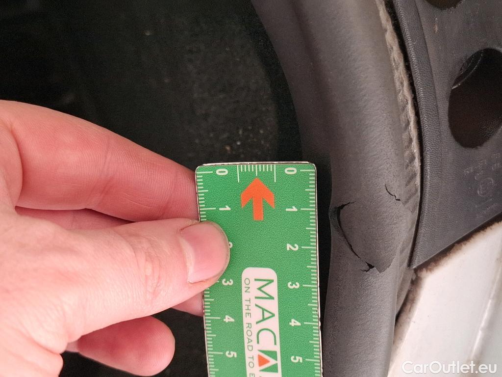  Renault  Clio  IV Générique 1.5 dCi 75CV BVM5 E6 / TRANSFO VP/VF #25