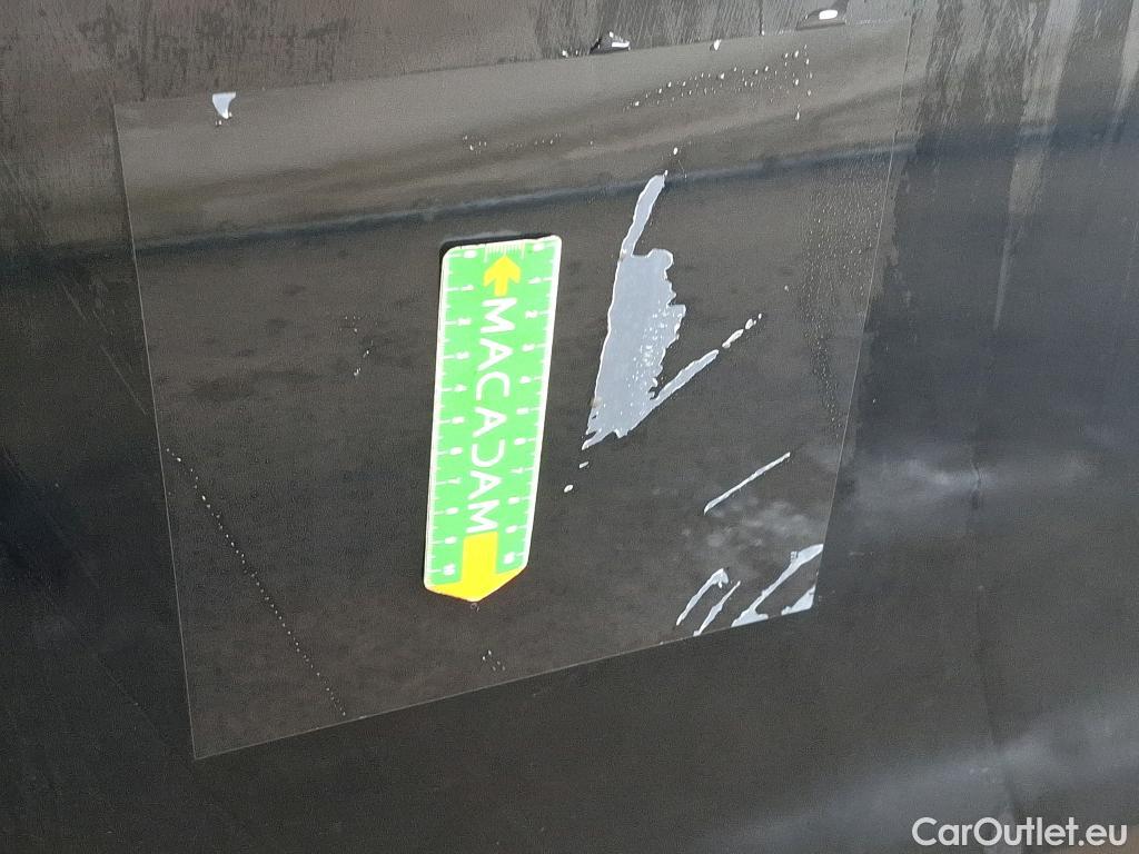  Peugeot  208  Affaire Premium Pack 1.2 80CV BVM5 E6dT #20