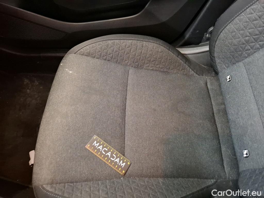  Renault  Clio  V Business 1.6 E-TECH Hybrid 140CV BVA6 E6d #40