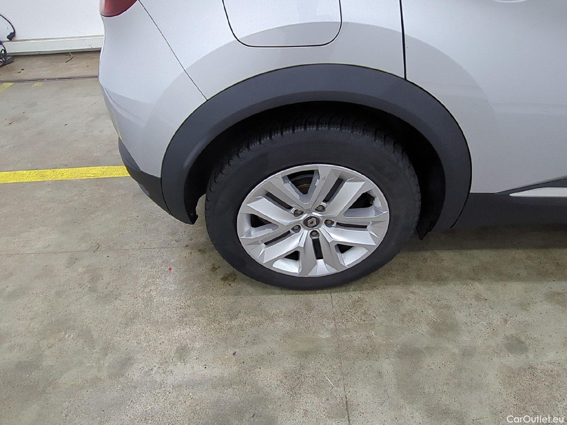  Renault  Captur  II Business 1.5 dCi 115CV BVA7 E6dT #5