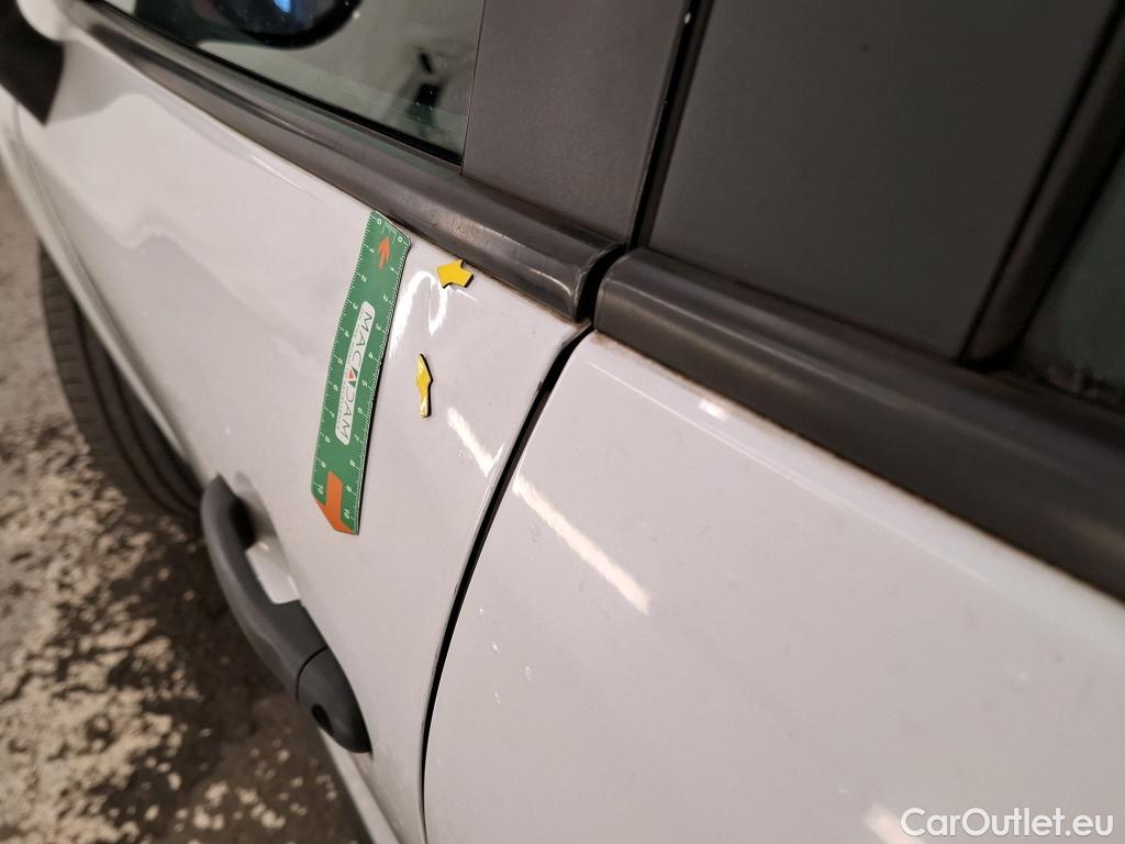  Renault  Clio  IV Générique 1.5 dCi 75CV BVM5 E6 / TRANSFO VP/VF #38