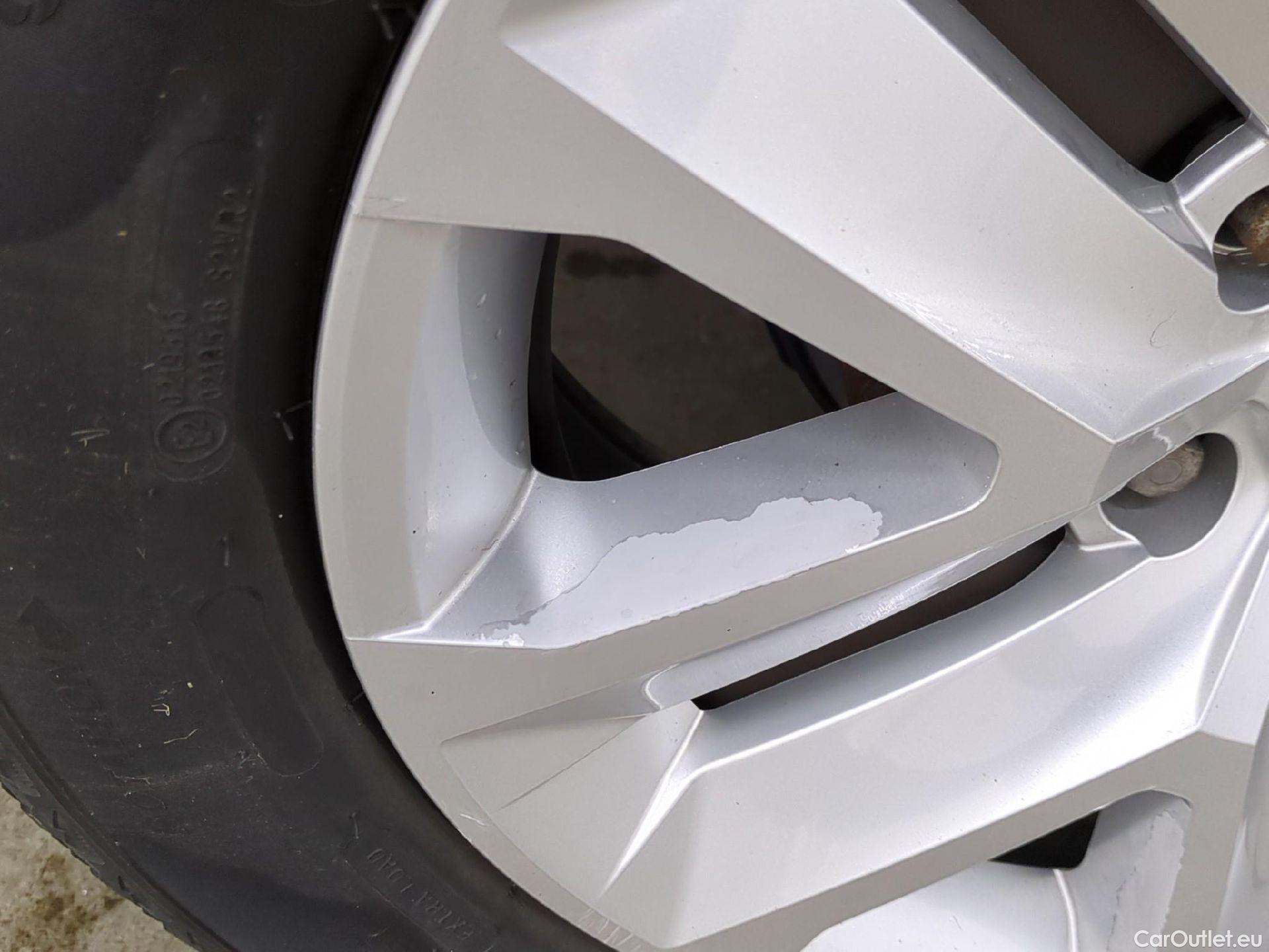  Renault  Captur  II Business 1.5 dCi 115CV BVA7 E6dT #23