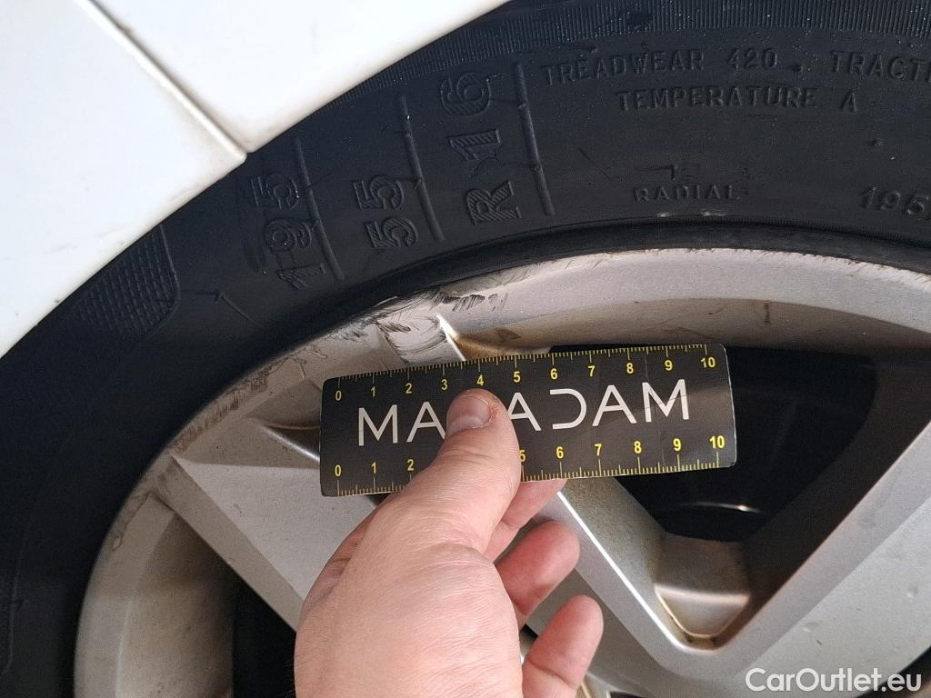  Renault  Clio  V Business 1.0 SCe 65CV BVM5 E6d #22