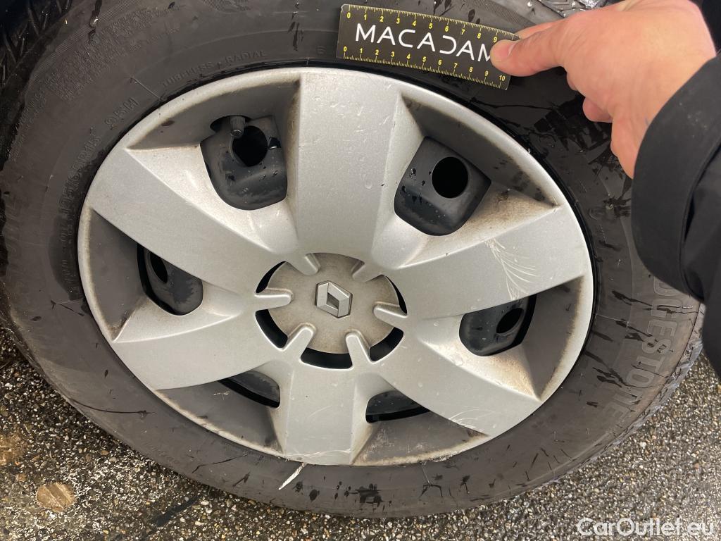  Renault  Kangoo  II Express Maxi Extra (Série Spéciale) 1.5 dCi 95CV BVM6 E6dT #22