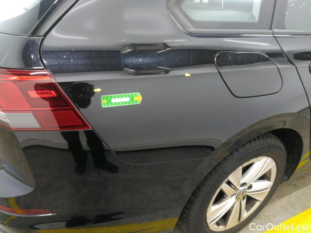  Volkswagen  Golf  VOLKSWAGEN SW / 2020 / 5P / Break 2.0 TDI SCR 115 BVM6 Life Business #1