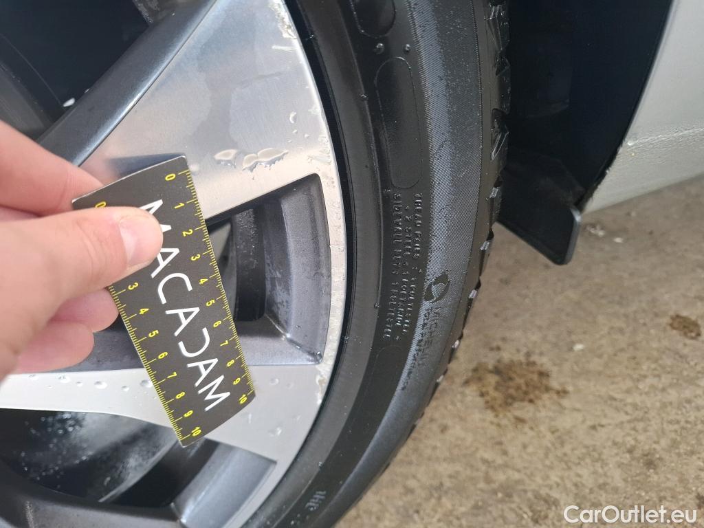  Renault  Megane  IV Berline 5 ptes. Techno 1.5 dCi 115CV BVA7 E6d #29